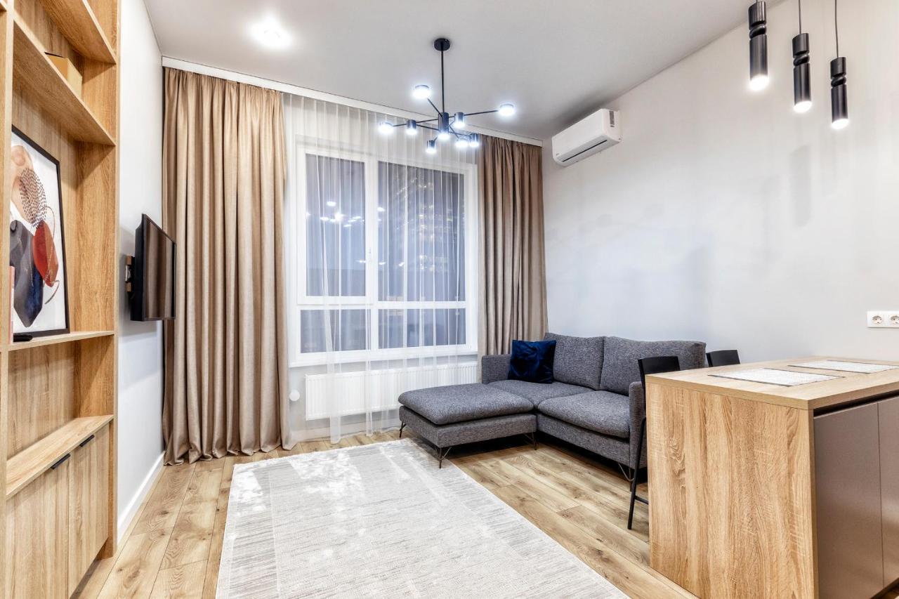אסטנה Aura Business Class Apartment מראה חיצוני תמונה