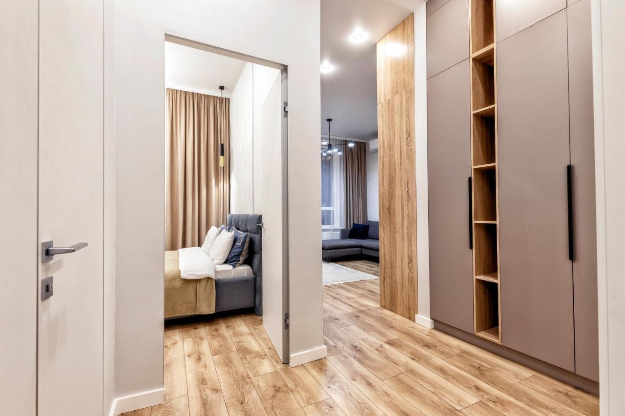 אסטנה Aura Business Class Apartment מראה חיצוני תמונה
